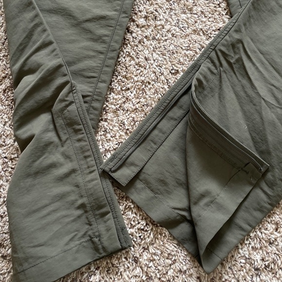 The North Face Mens 36 Convertible Hiking Pants Olive Green Zip Off Belted - Picture 8 of 9